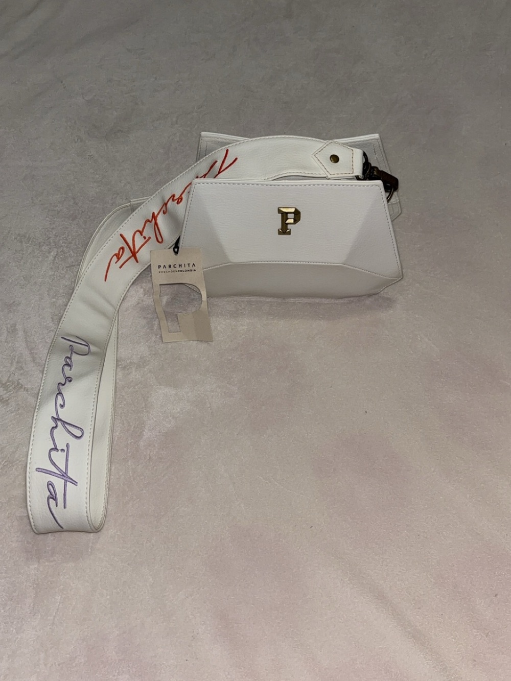 PARCHITA White Geometric Crossbody Bag (New With Tags)
